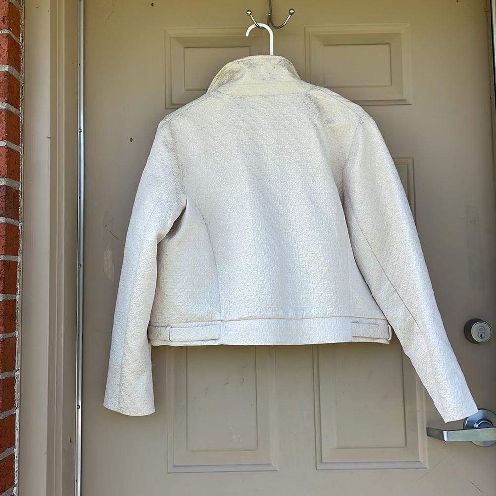 Short jacket - Picture 4 of 5